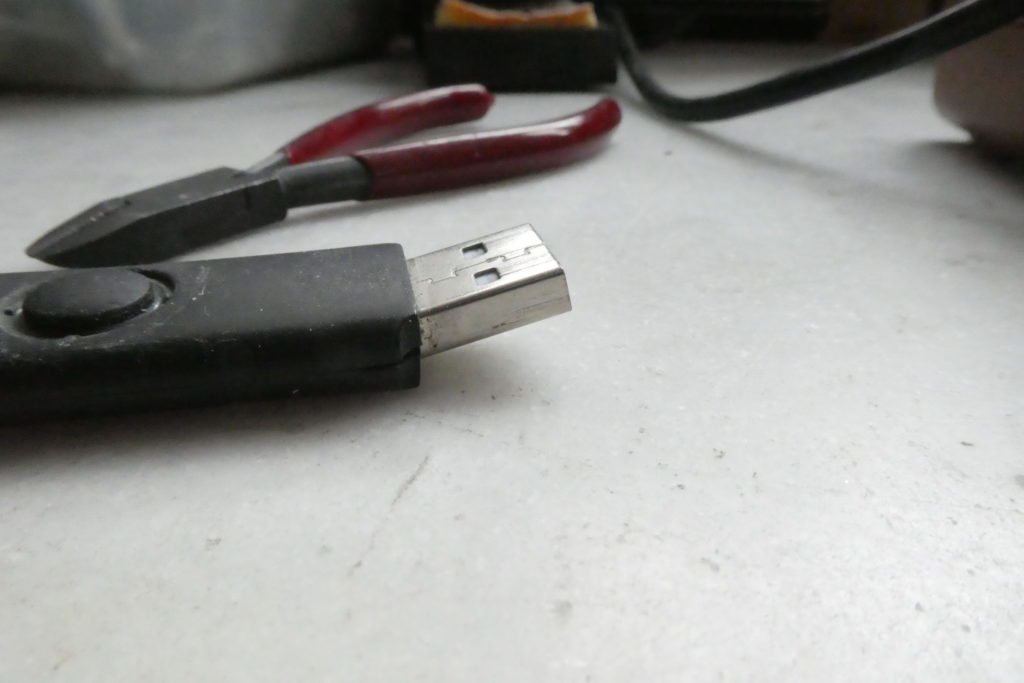 Defekter USB Stick